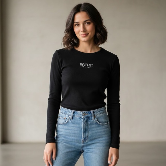 Esprit Tops - Esprit Classic Logo Long Sleeve Top | Size Small